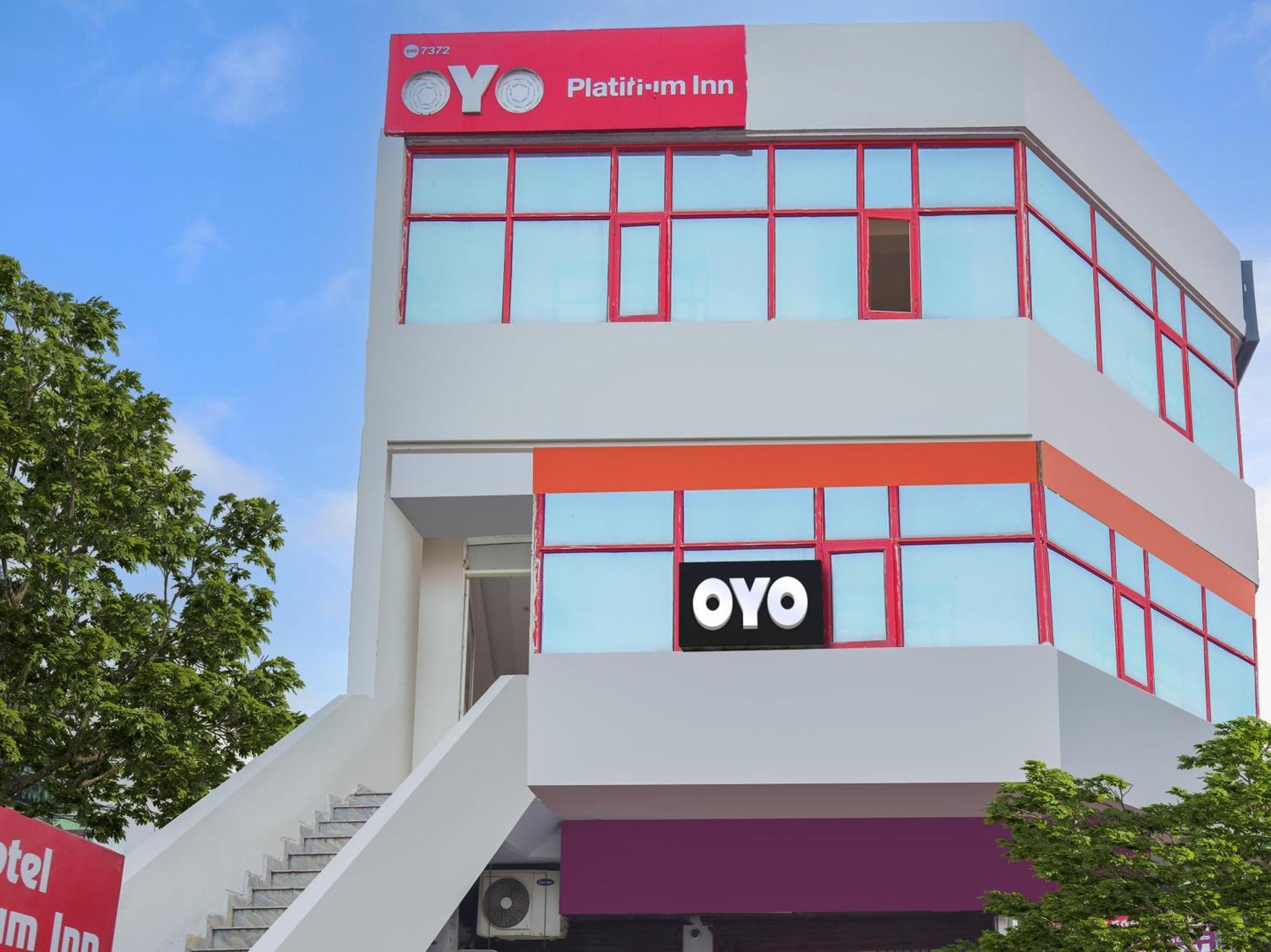 Hotel O Platinum Inn Nayagaon エクステリア 写真